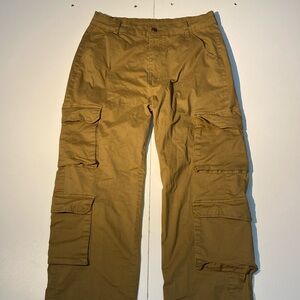 Men's Cargo Pants in Tan